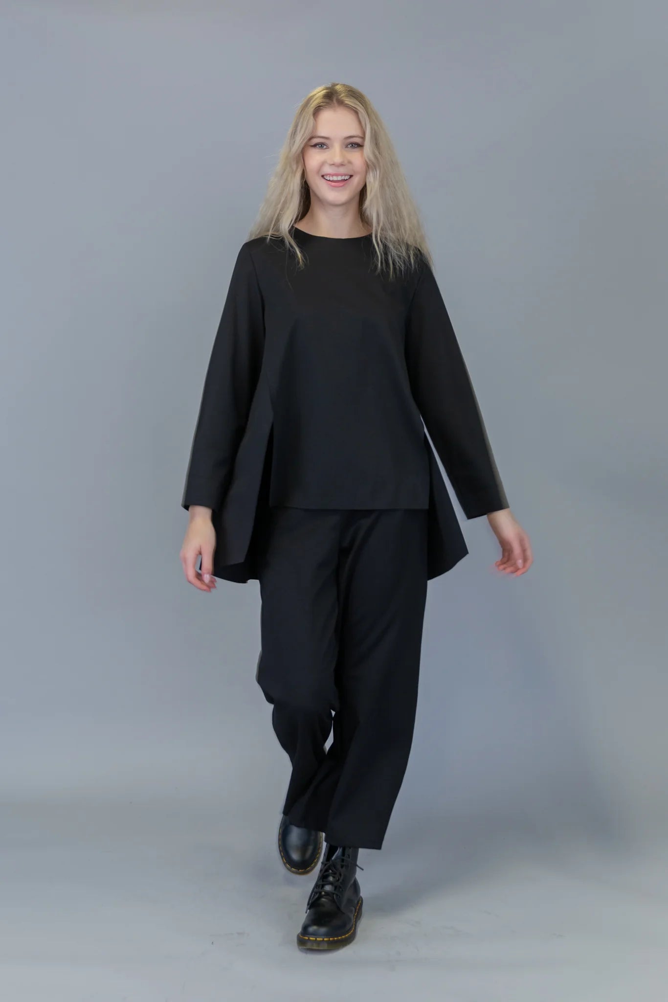 Paolo Tricot Sale, SU6111  Relaxed Pant with Pockets, 50% Off Regular Price