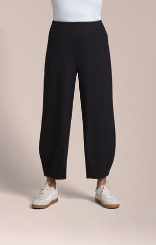 Sympli, S27237 Lux Narrow Lantern Pant, Black